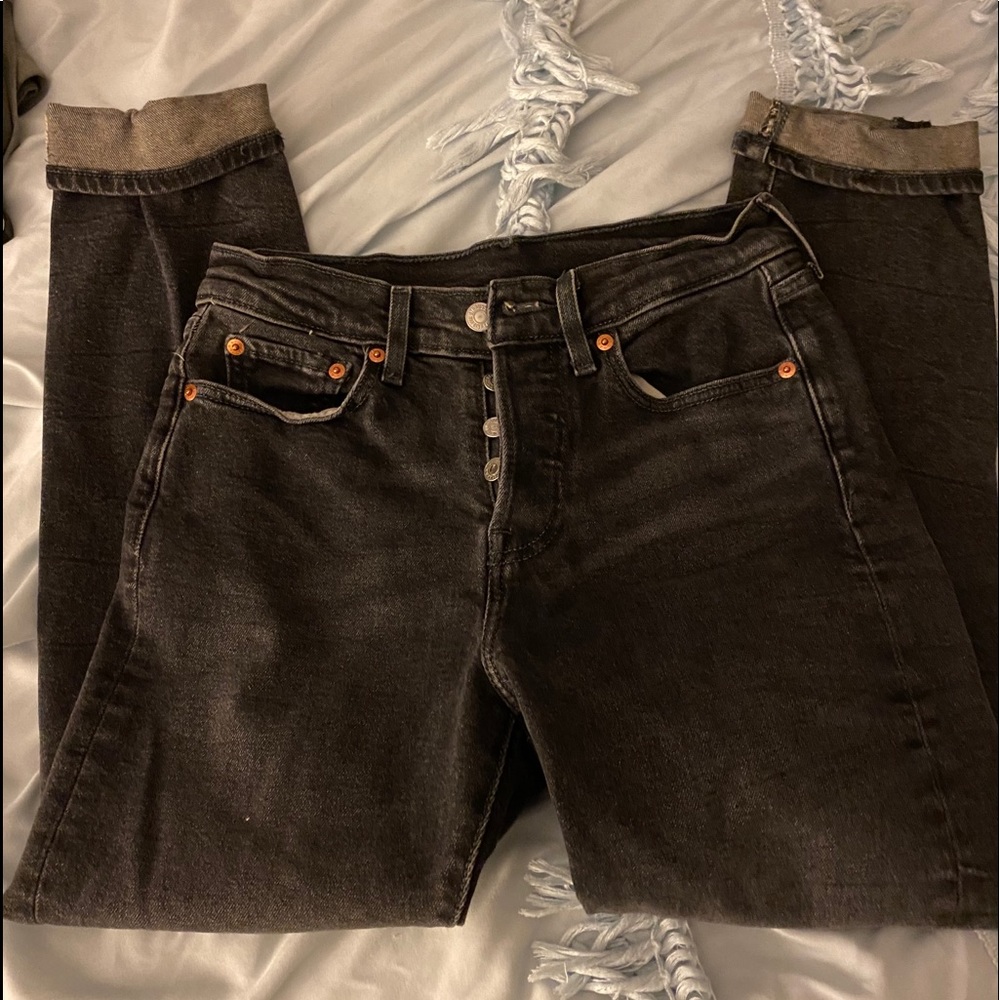 Black Levi jeans